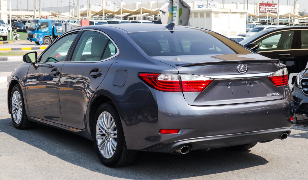 Lexus ES350