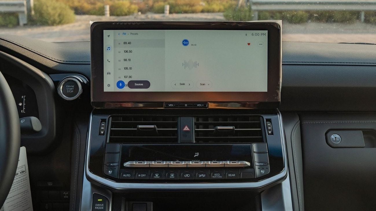 تويوتا لاند كروزر 2025 Toyota Land Cruiser 300 GXR 3.3L Twin Turbo AT Diesel (White)