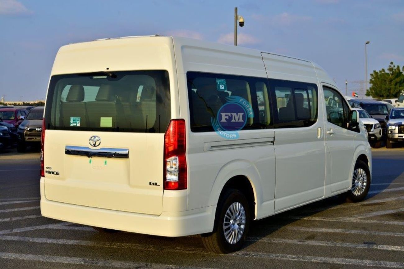 Toyota Hiace Highroof GL V6 3.5L Petrol 13 Seater Automatic