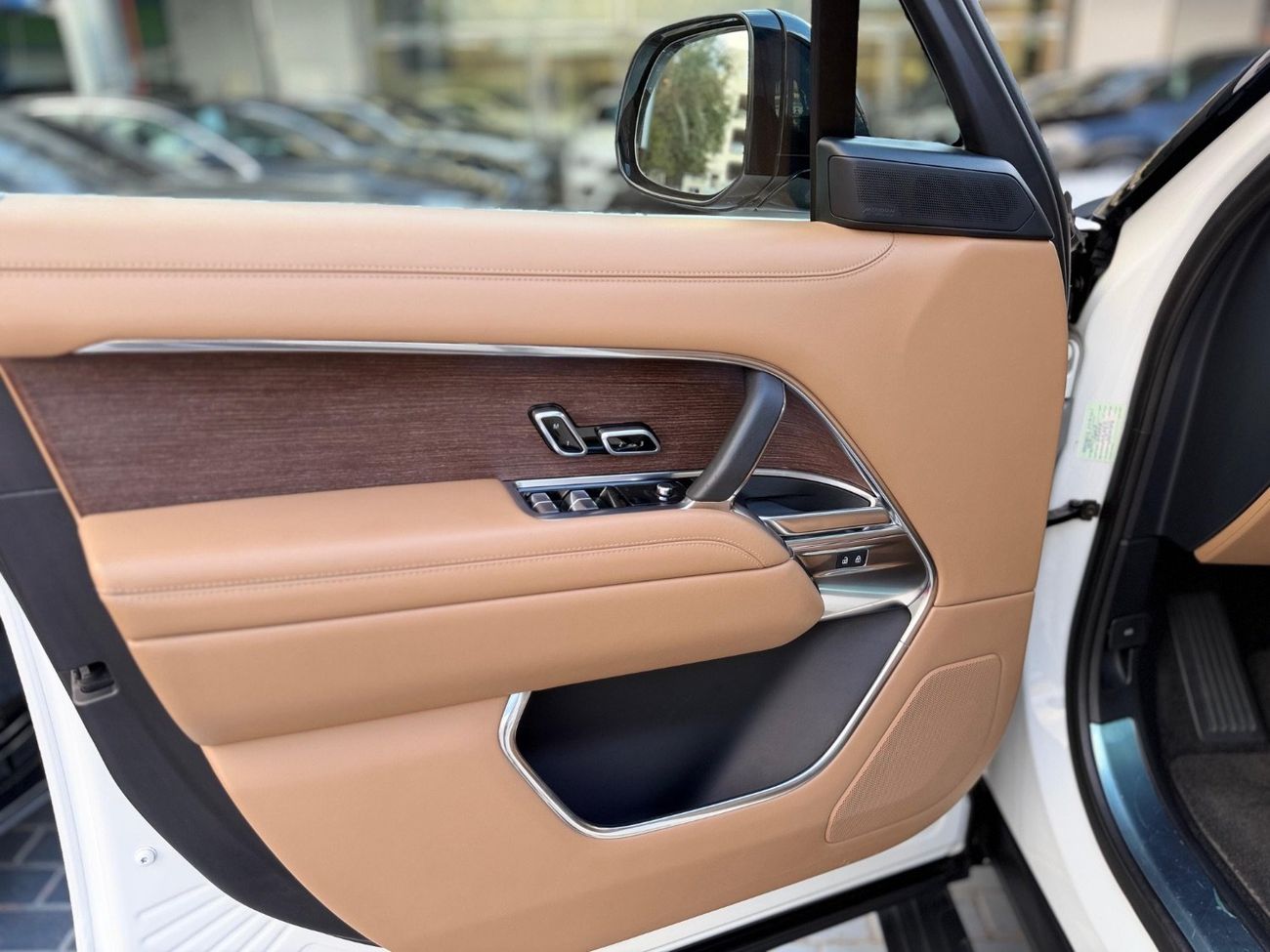 Land Rover Range Rover HSE P530 4.4L