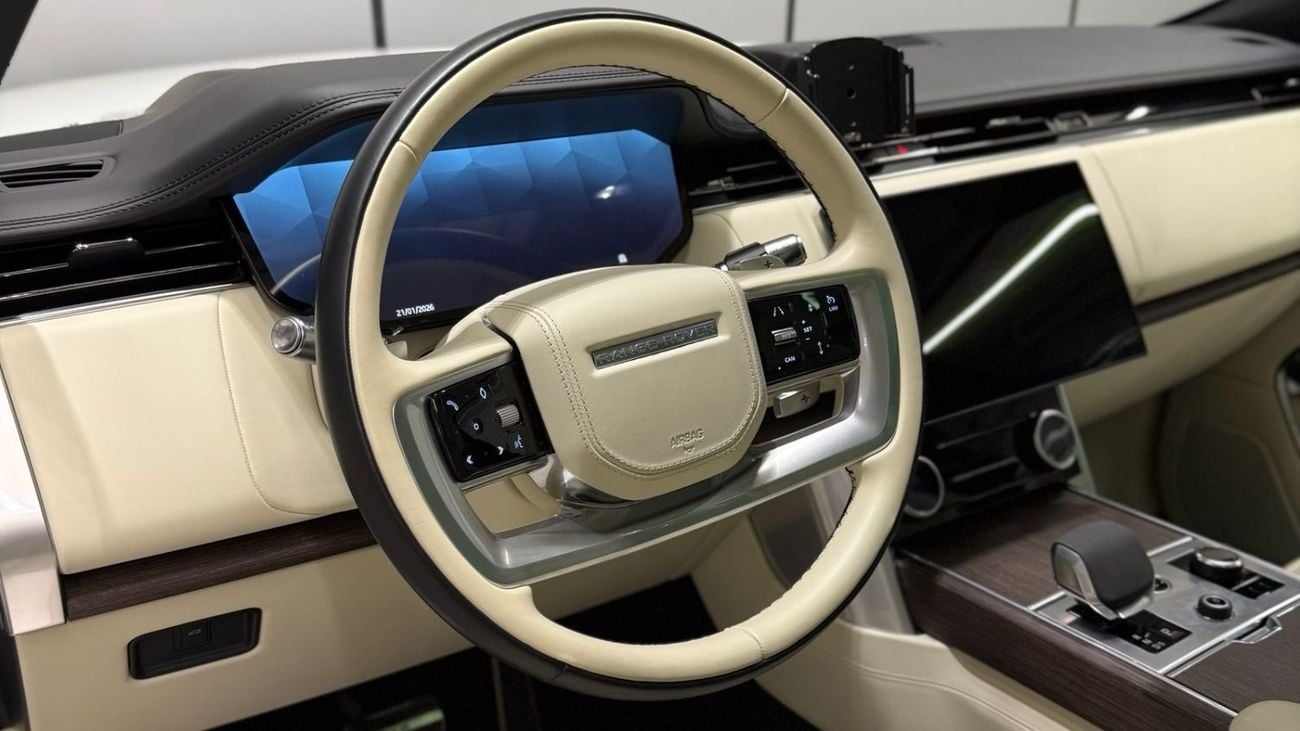 Land Rover Range Rover HSE P530 4.4L | V8 | GCC Specs | Warranty & Service Contract Until 2027
