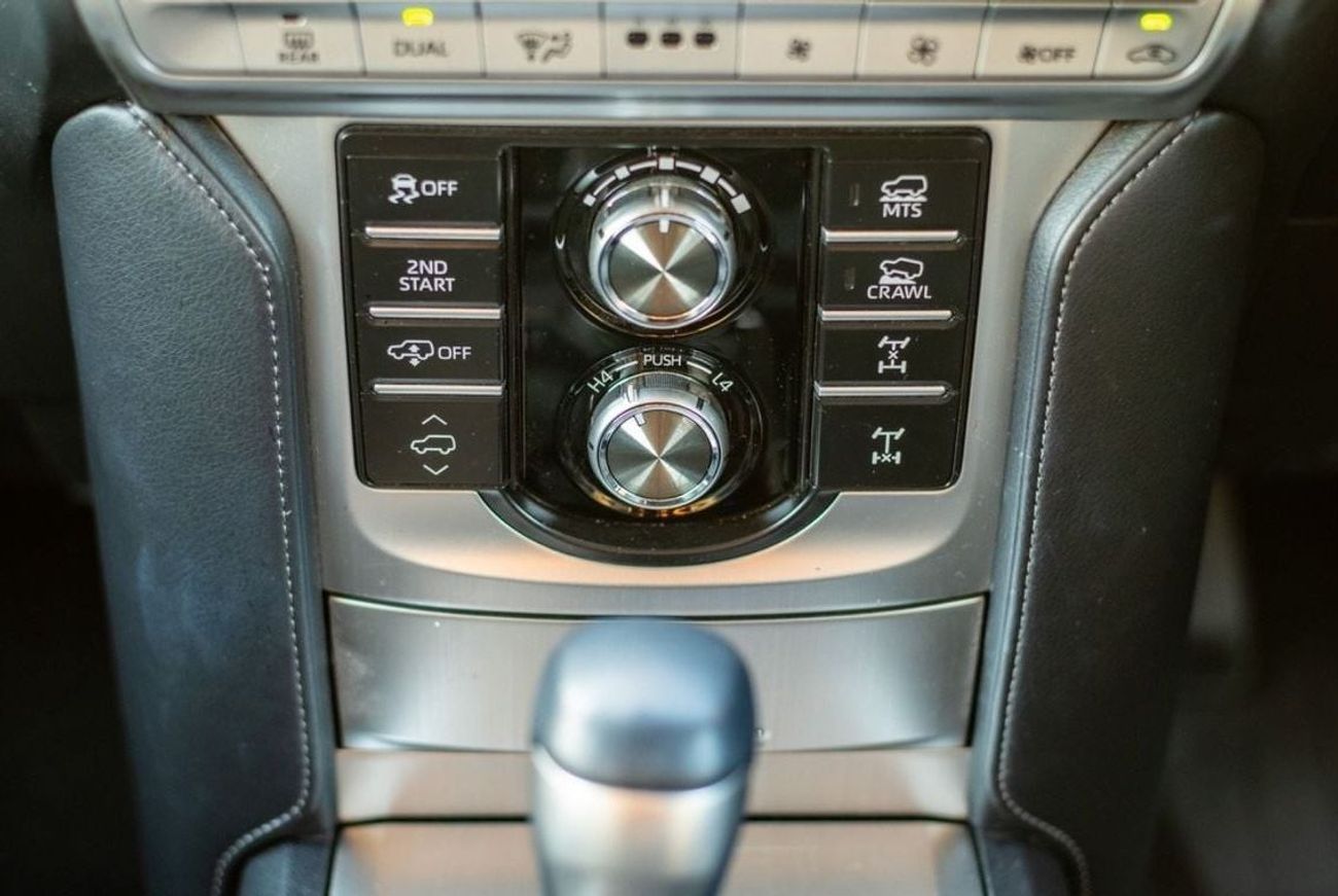 Toyota Prado TZG 2.8L DIESEL