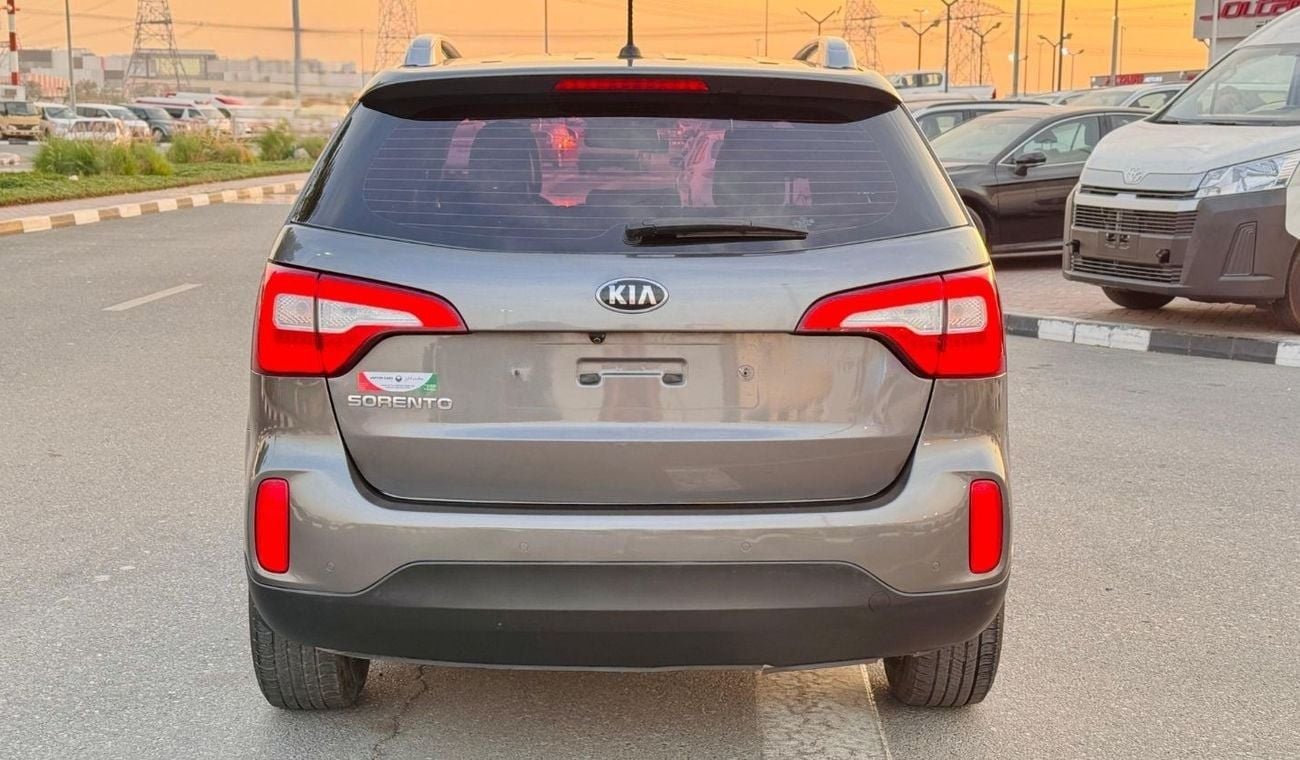 كيا سورينتو GOOD CONDITION | LHD | 2013 | 2.2L DIESEL ENGINE | REAR VIEW CAMERA | ELECTRIC SEAT