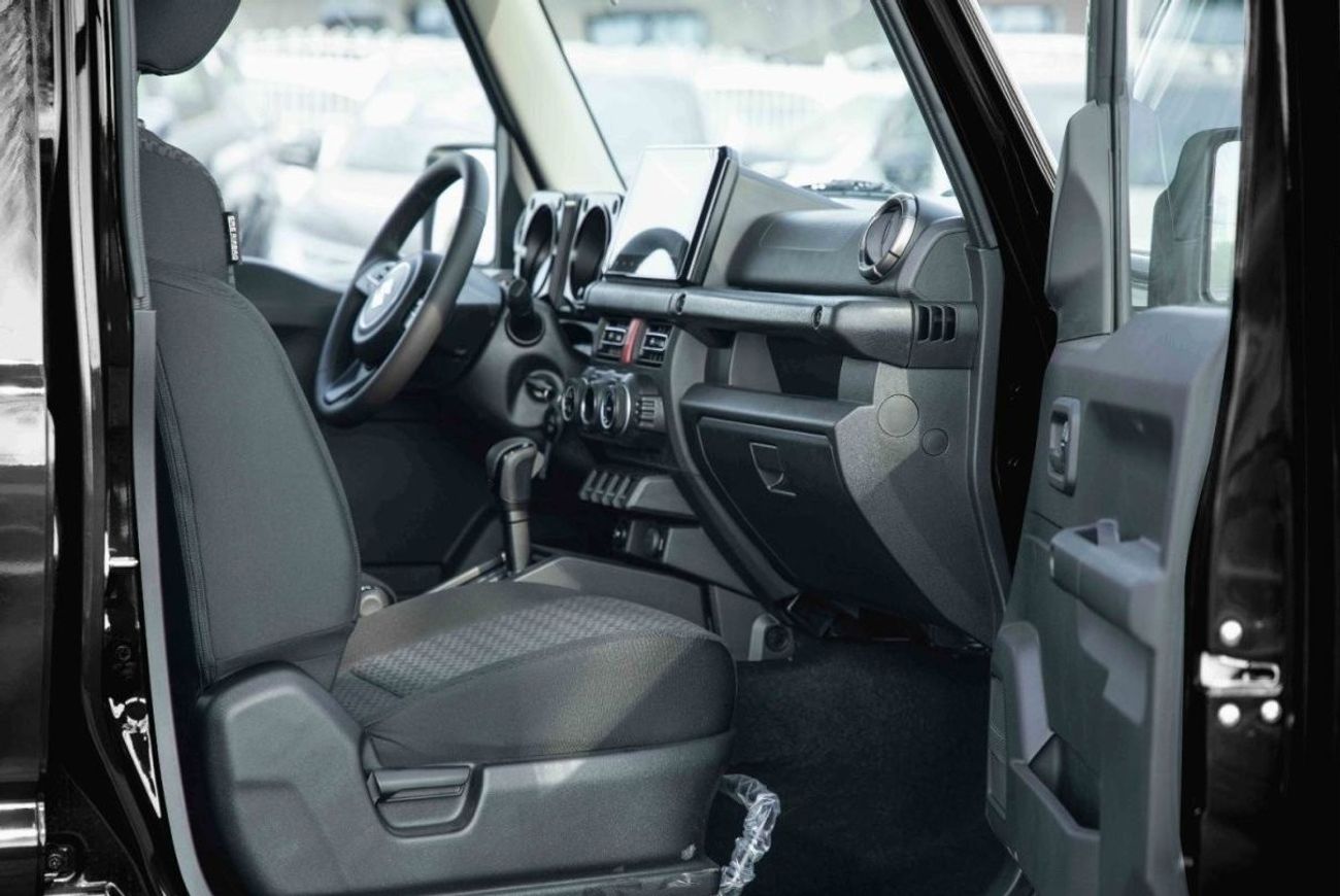 سوزوكي جيمني 2024 سوزوكي جيمني 1.5 4x4 5DR GLX - أزرق من الداخل أسود | تصدير فقط