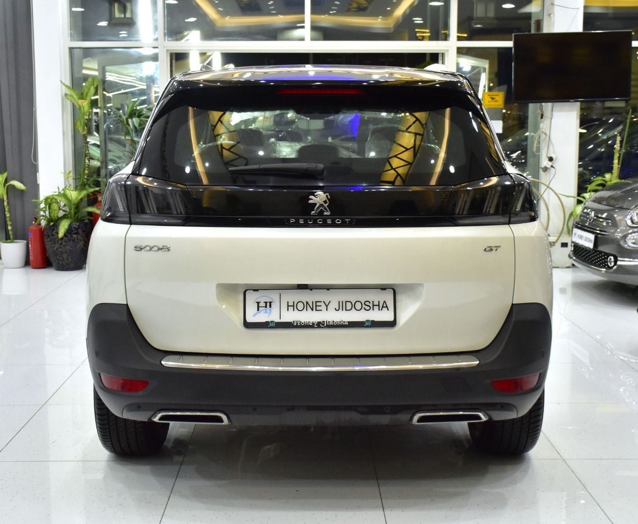 بيجو 5008 EXCELLENT DEAL for our Peugeot 5008 GT ( 2024 Model ) in White Color GCC Specs