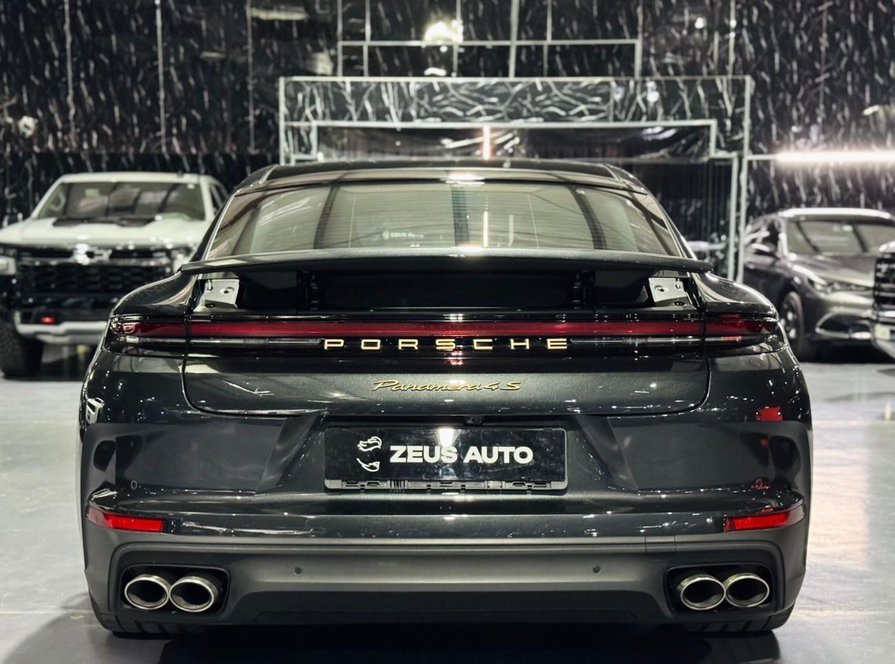 Porsche Panamera 2025 Porsche Panamera 4S E-Hybrid, 2029 Porsche Warranty, Just Been Serviced, Very Low Kms, GCC