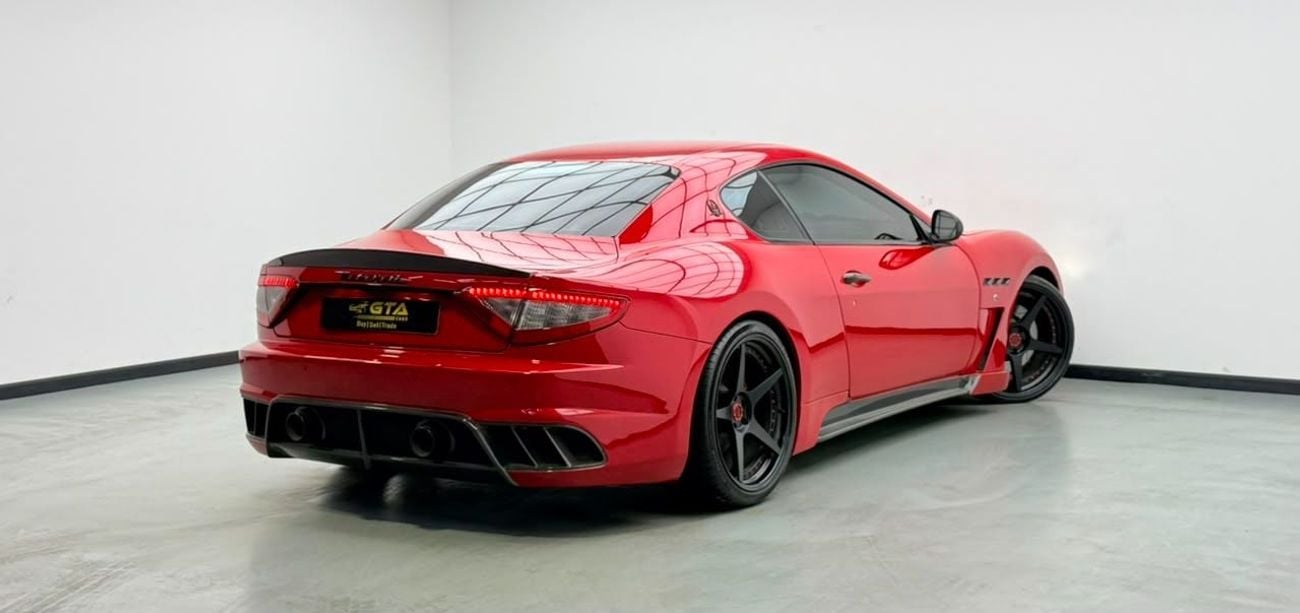 Maserati Gran Turismo SPORT 2013 Maserati GranTurismo MC, Service History, Carbon Fiber Package, Excellent Condition, GCC