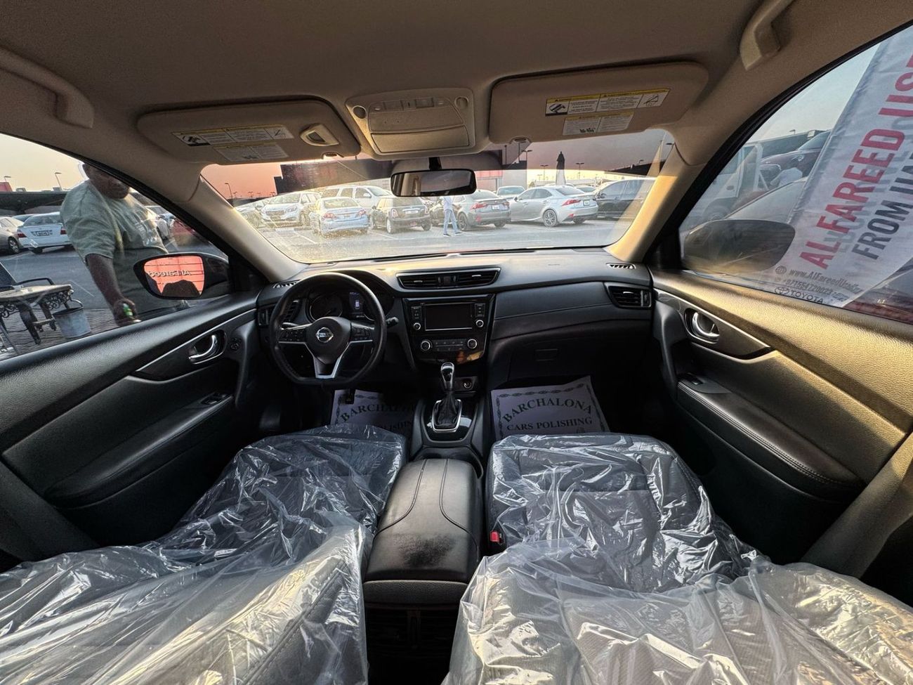 نيسان روج ممتازة من الداخل و الخارج