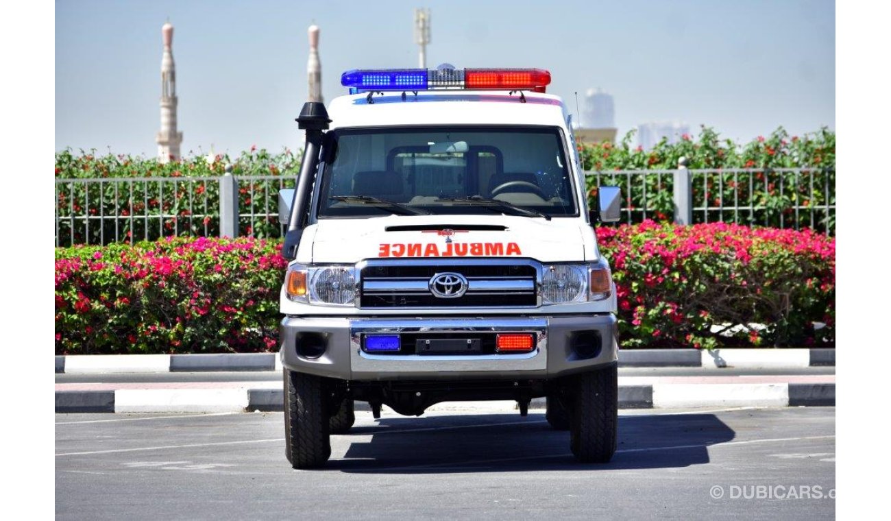 تويوتا لاند كروزر 78 HARDTOP V8 4.5L DIESEL AMBULANCE