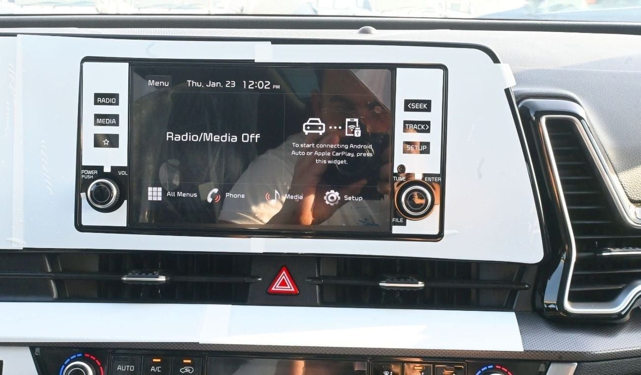 Kia Sportage Kia Sportage 2025 1.6L  4 Cylinders 180 Horsepower  265 Torque  Transmission Automatic Acceleration