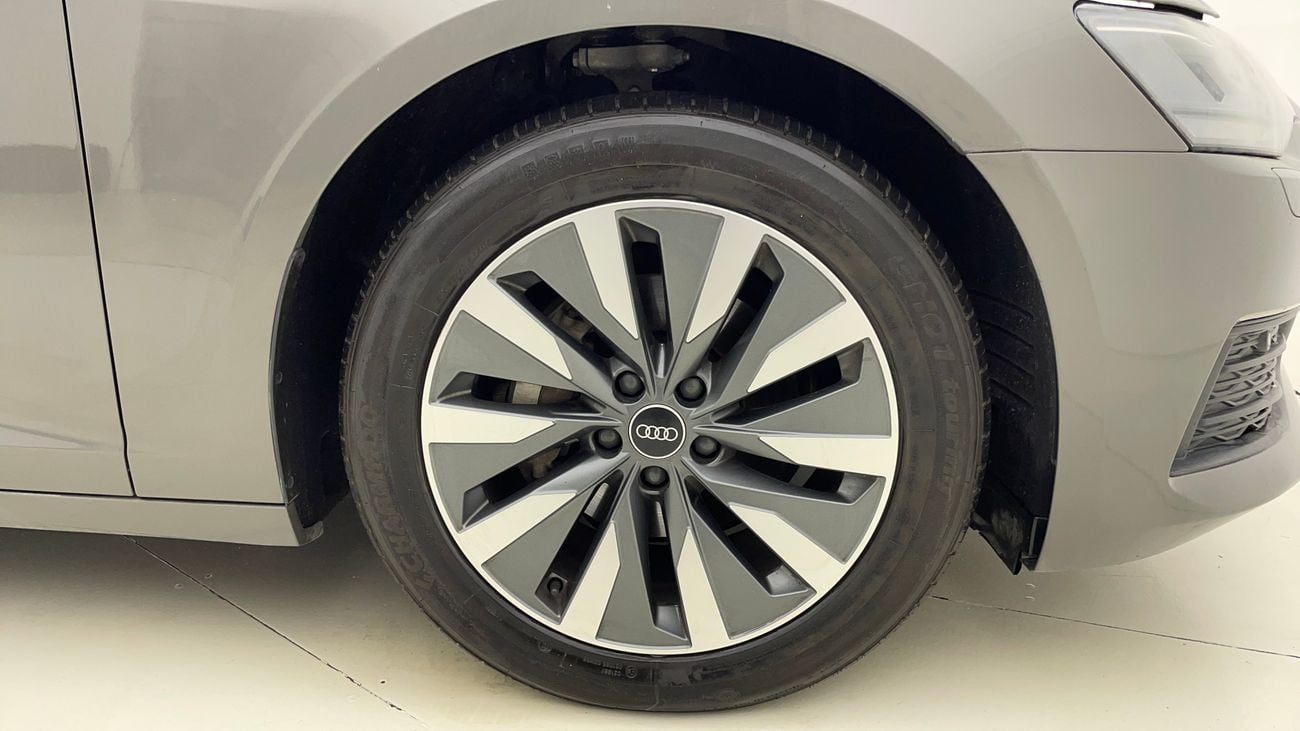 Audi A6 40 TFSI 2.0L 2022 40 TFSI | AED 1465/Month | 0 DP | 30 Day Return | Warranty | Service History