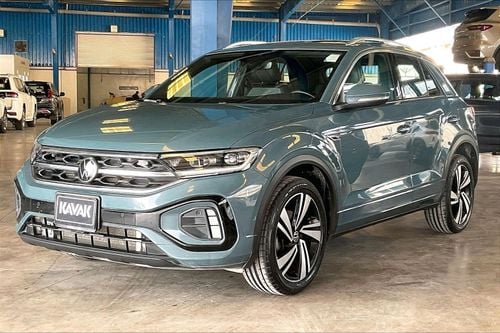 Volkswagen T ROC R-Line | Guaranteed Warranty | 0 Down Payment