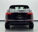 Porsche Cayenne Std 3.6L 2016 Porsche Cayenne, Service History, Excellent Condition, GCC