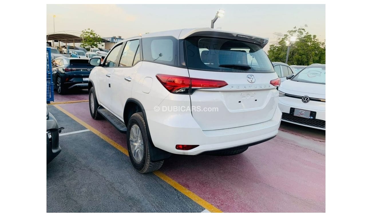 Toyota Fortuner BRAND NEW TOYOTA FORTUNER 2.7L SUV 4WD 5 DOORS GCC AVAILABLE FOR EXPORT AND LOCAL IMPORT