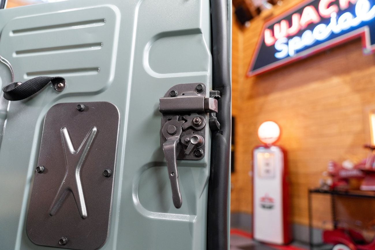 Toyota FJ Cruiser LS3 Swap, 5 Speed Manual, Restomod