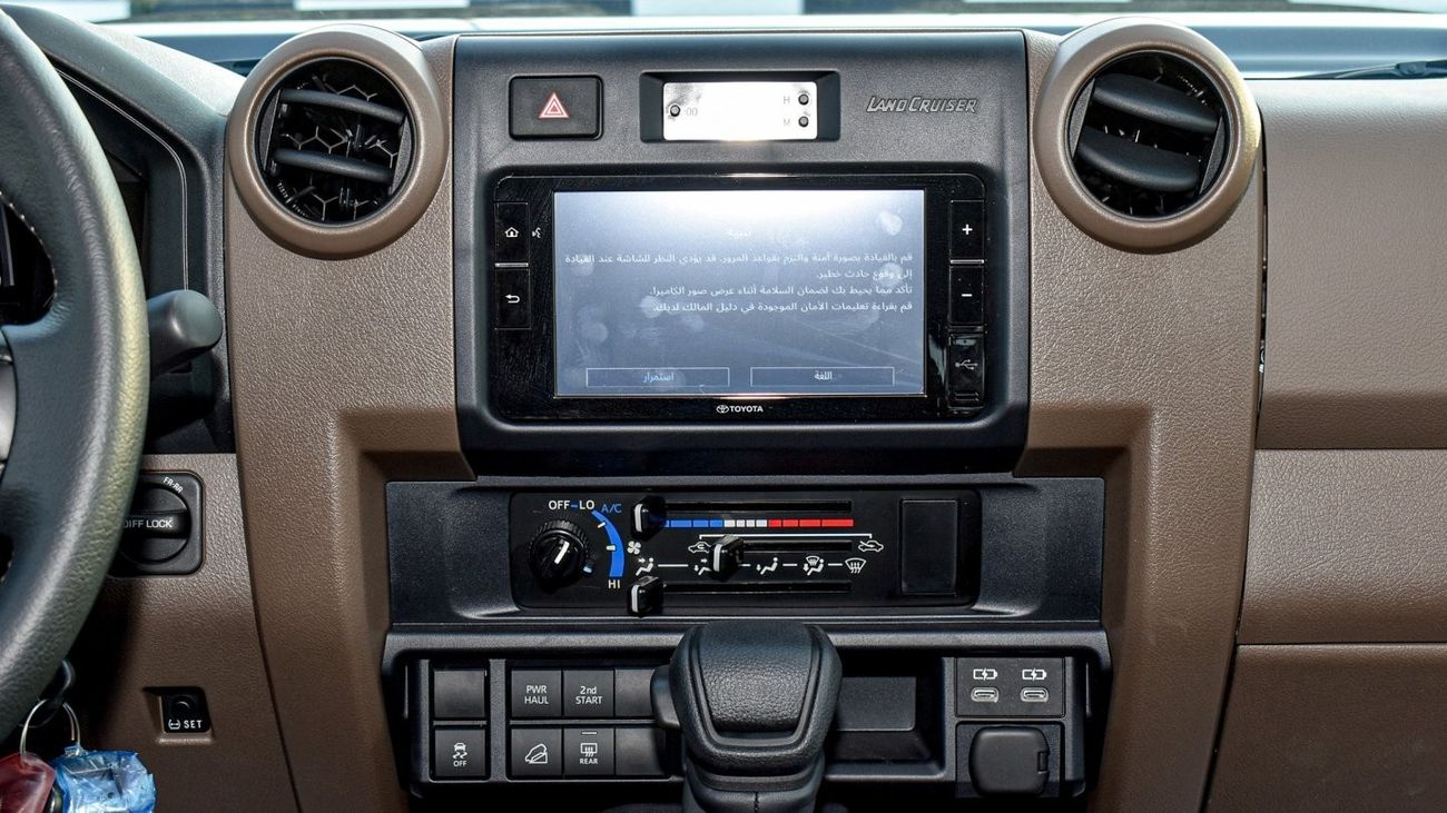 Toyota Land Cruiser 70 LX 4.0L V6 A/T