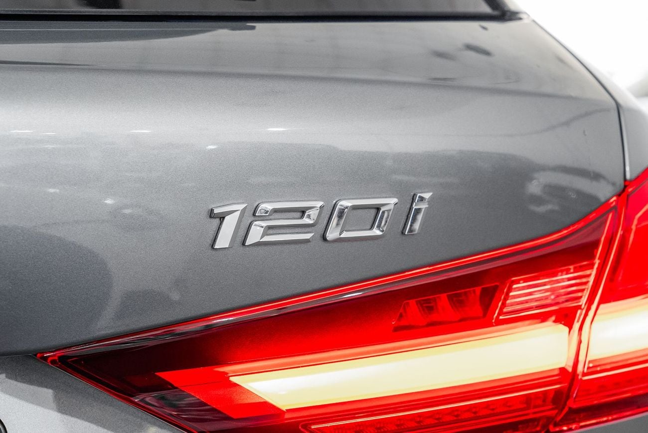 بي أم دبليو 120i M SPORT