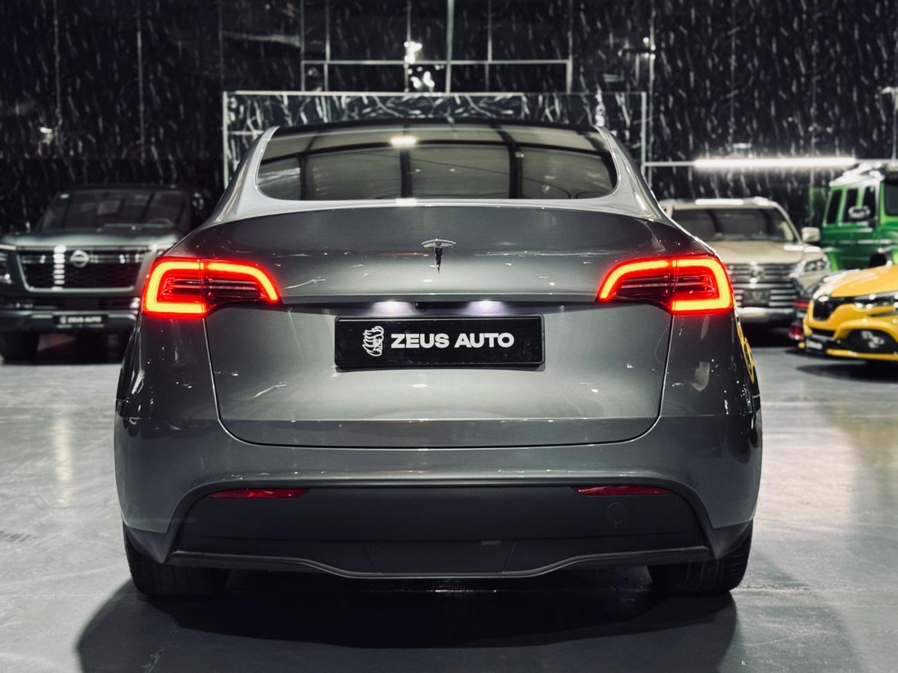 تسلا موديل Y Performance (AWD) 2024 Tesla Model Y Performance, 2028 Tesla Warranty, 2032 Tesla Battery + Drive Un