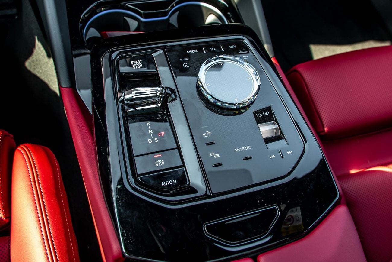 BMW 530i BMW 530i M SPORT SEDAN