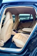 Porsche Panamera 4
