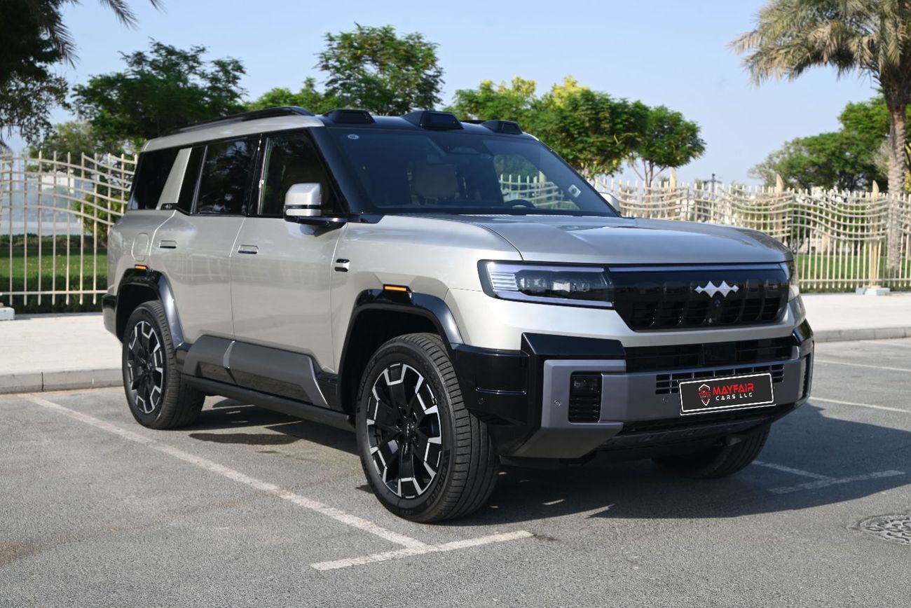 BYD Leopard 8 Smart and Brave Flagship Edition (6 Seats) BYD LEOPERD 8 - FLAGSHIP 2025 - TOP VARIENT