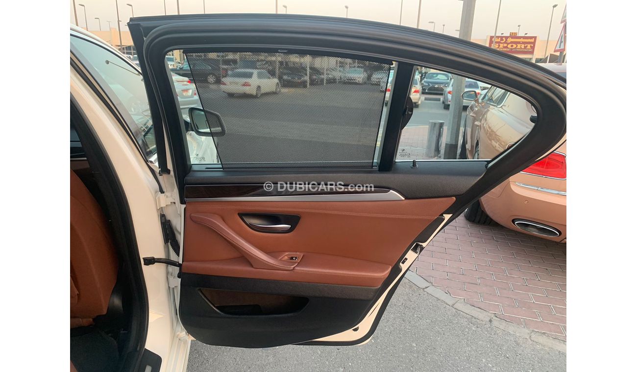 BMW 523i BMW 523 i_Gcc_2011_Excellent_Condition _Full option