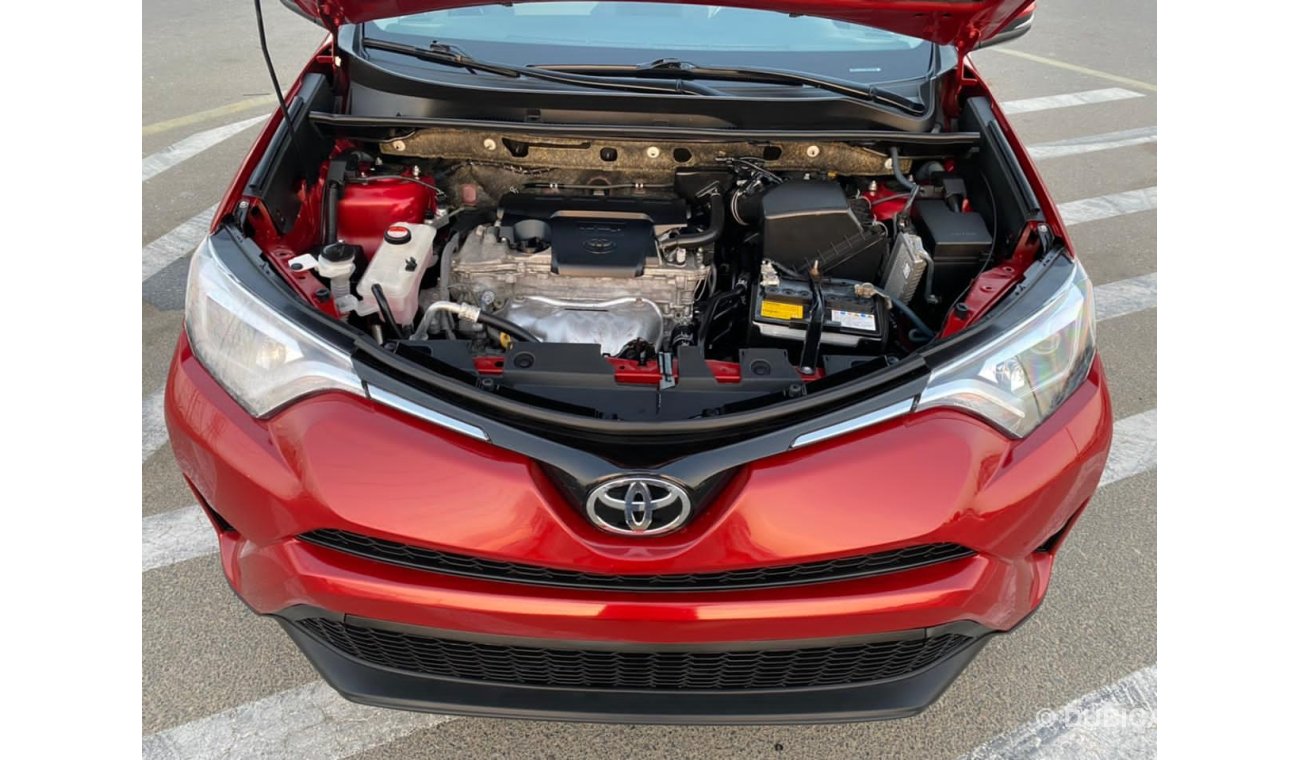 Toyota RAV4 2015 toyota rav 4 xle awd mid option