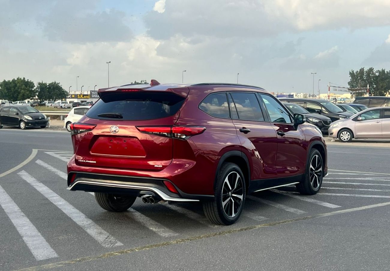 تويوتا هايلاندر 2021 Toyota Highlander XSE AWD Full Option - 3.5L V6 - Rear Camera & Sensor - Sunroof - Leather Seat