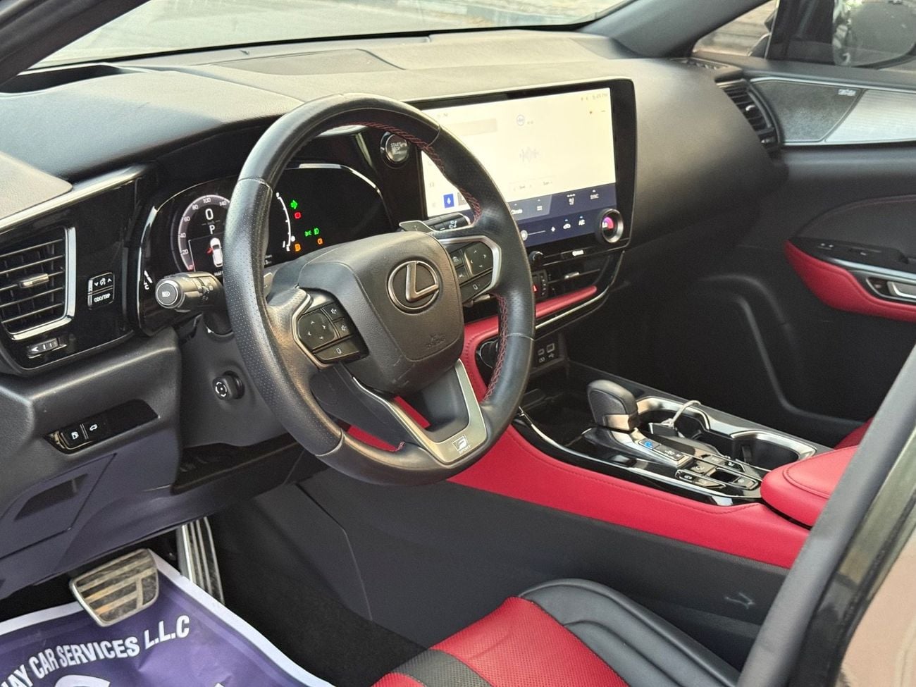 لكزس NX350 F SPORT