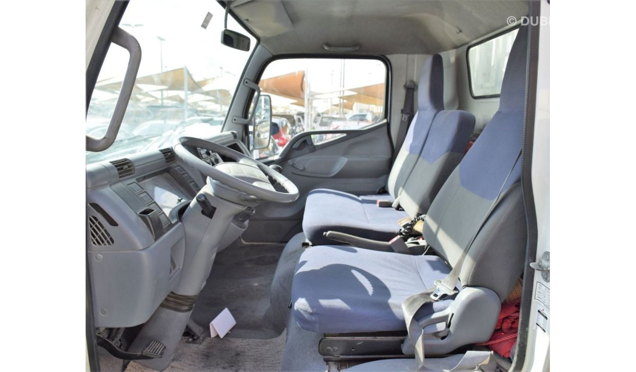 Mitsubishi Fuso Canter PERFECT FOR TRANSPORTING! Mitsubishi CANTER 2013 Model!! in White Color! GCC Specs