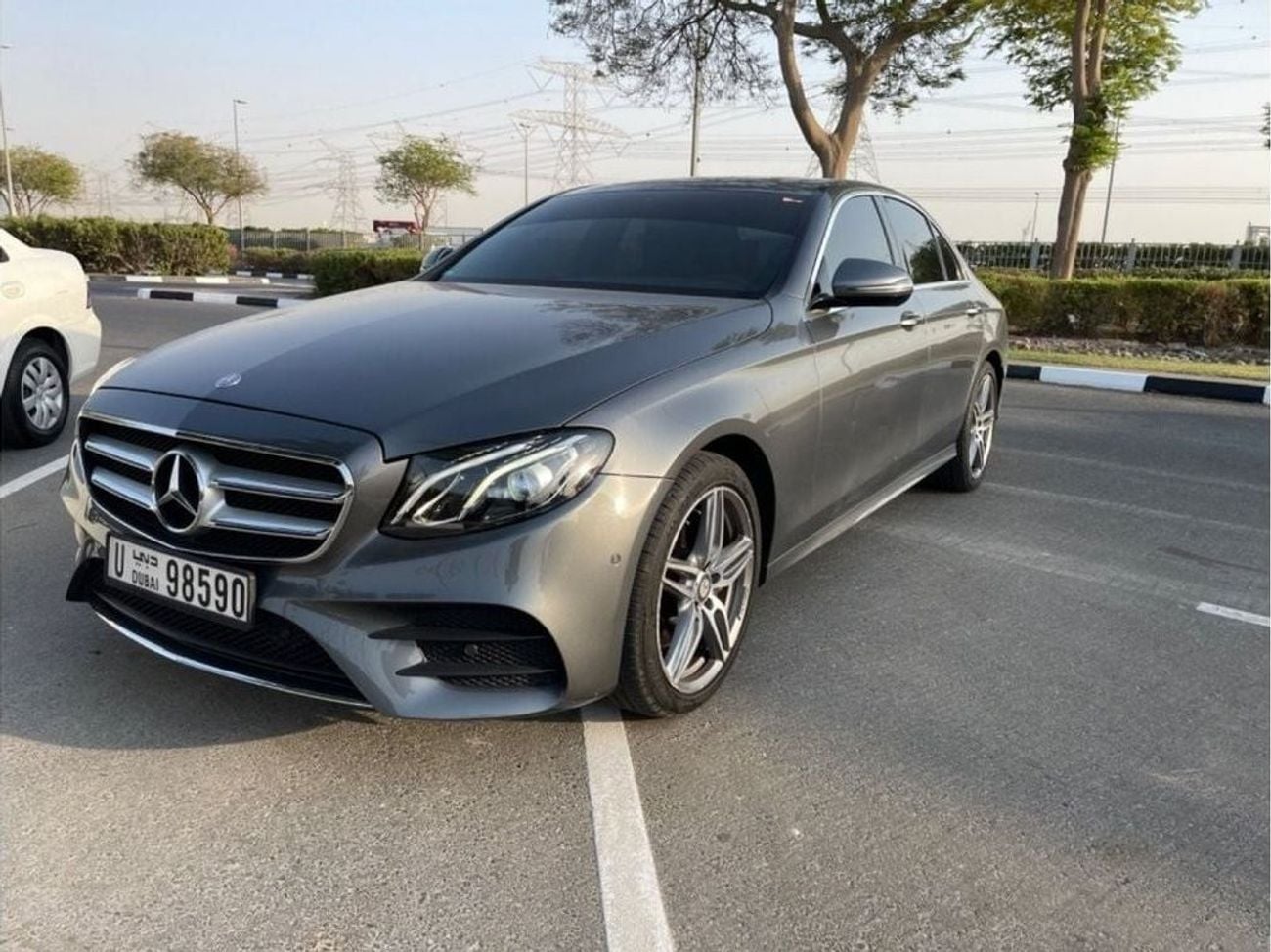 Mercedes-Benz E200 Std