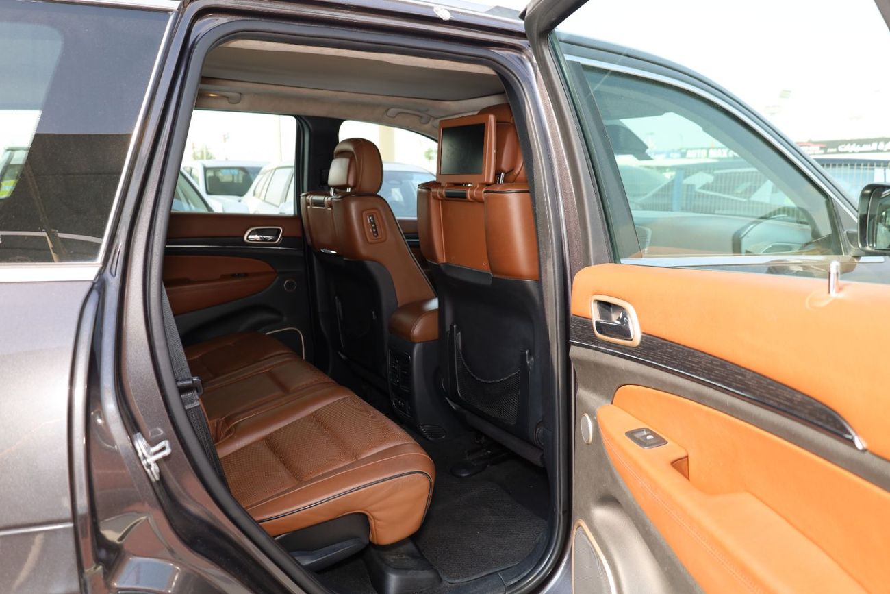 جيب جراند واجونير Low mileage, GCC Specs, very clean condition