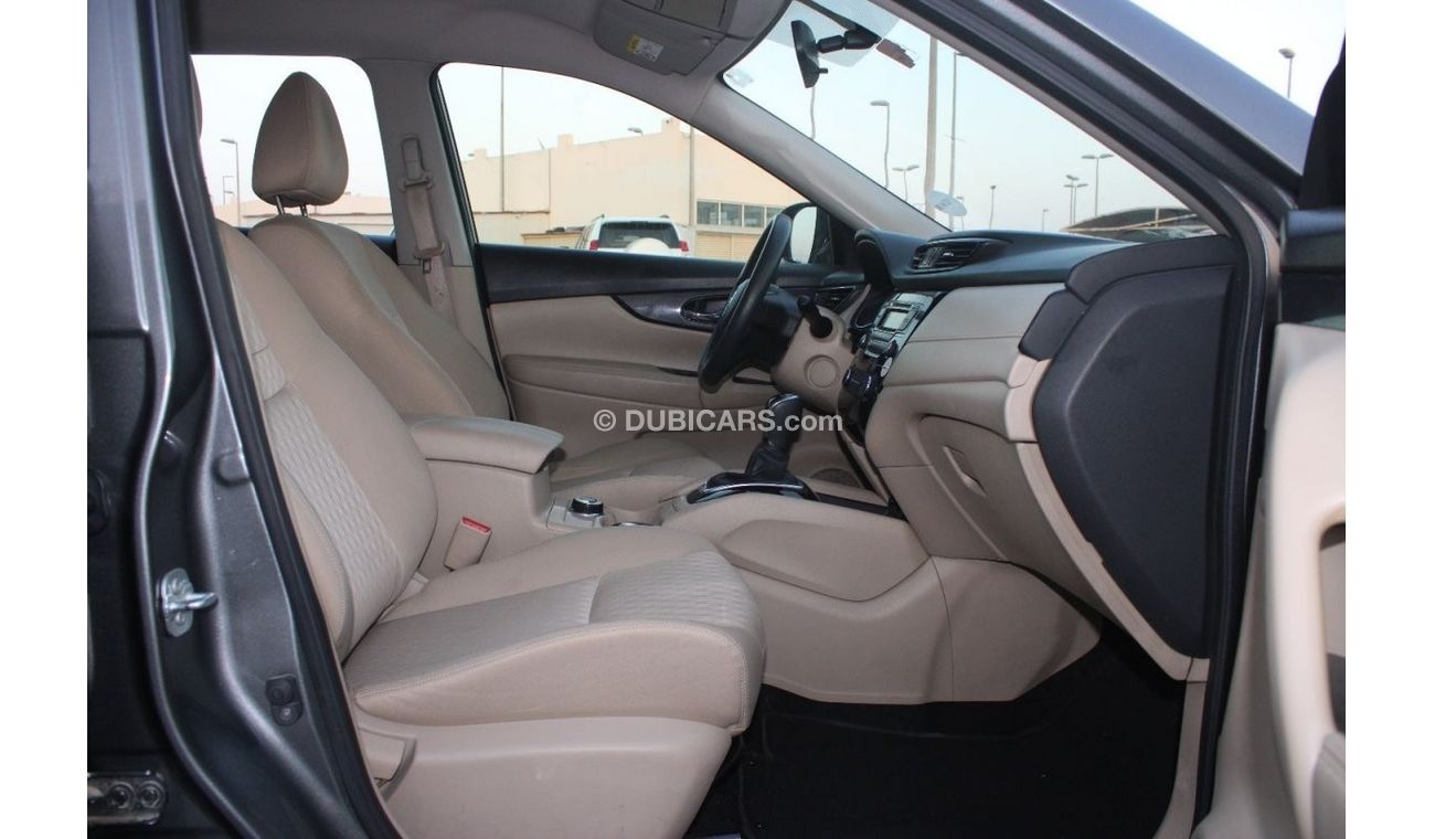 نيسان إكس تريل نيسان اكس تريل 2018 خليجي رقم 2 فورويل بحالة ممتازة بدون حوادث نظيفه جدا من الداخل والخارج