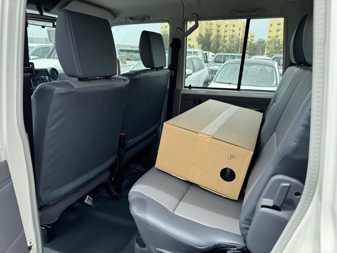 Toyota Land Cruiser Pick Up NEW TOYOTA LC 79 4.0L 4WD DOUBLE CAB PICK-UP – MT