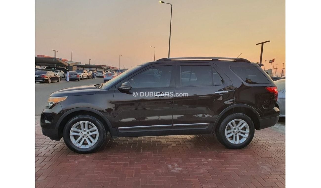 Ford Explorer XLT خليجية