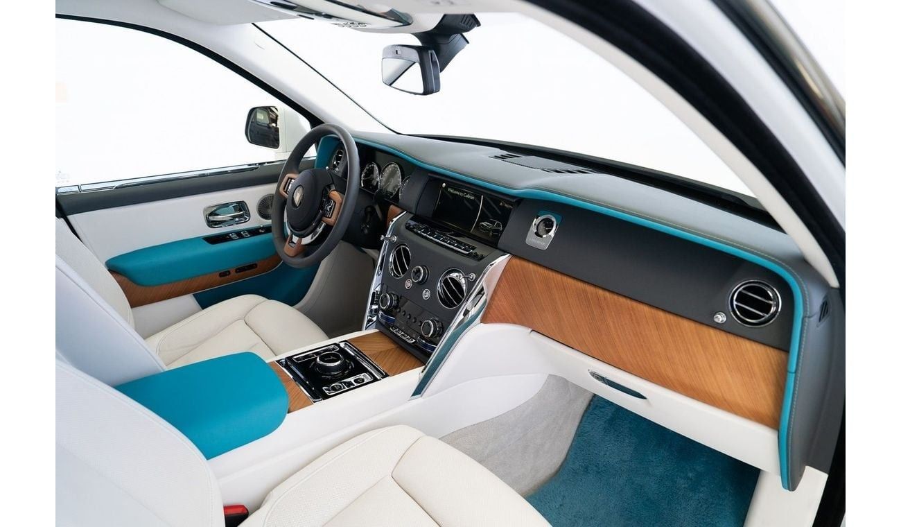Rolls-Royce Cullinan Rolls Royce Cullinan Mansory
