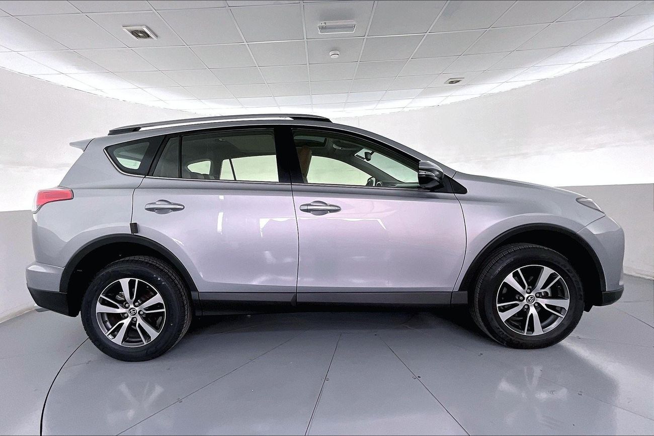 بورش ماكان Standard+ | ضمان مجاني لمدة عام | 0 دفعة أولى