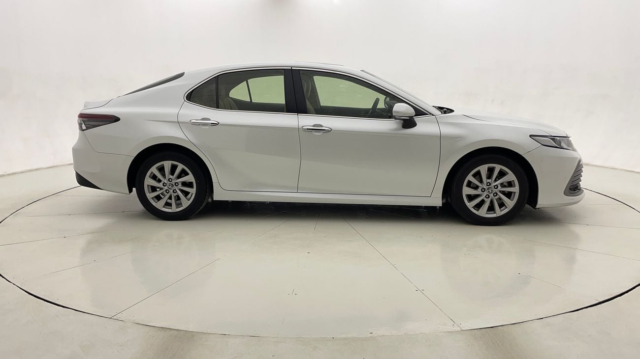 تويوتا كامري 2022 SE | AED 1082/Month | 0 DP | 30 Day Return | Warranty | Service History