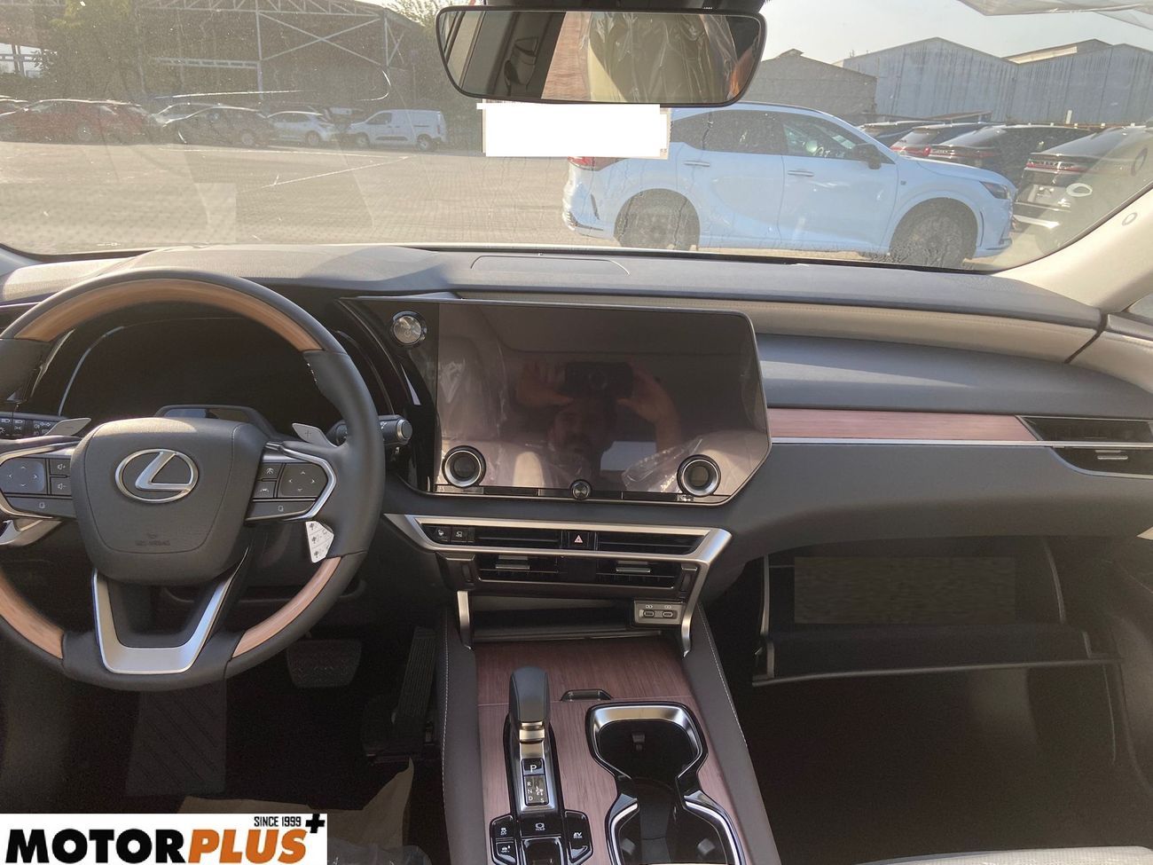 Lexus RX350h Luxury 2025 Model