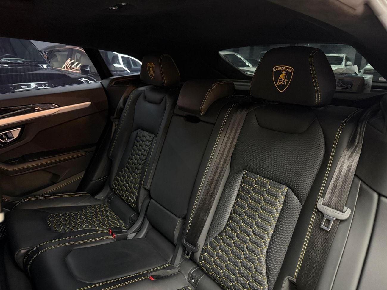 Lamborghini Urus STD 4.0T V8