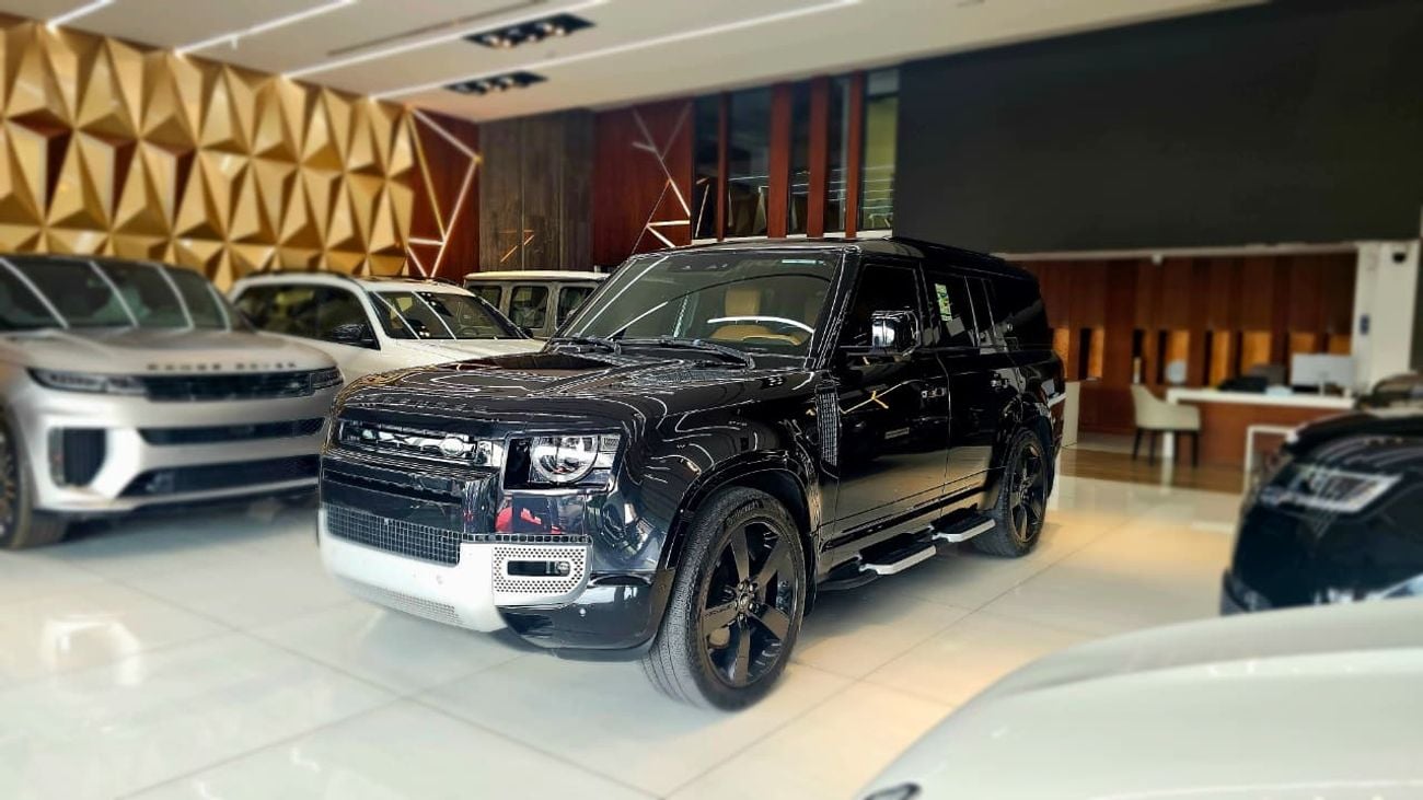 لاند روفر ديفندر 130 HSE P400