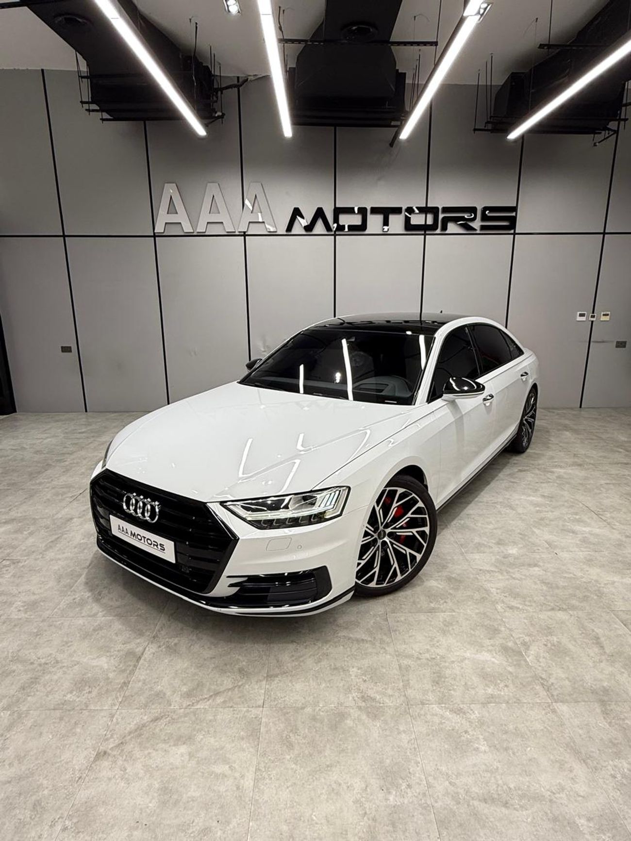 Audi A8 L 55 TFSI quattro Full Option 3.0L | GCC Specs | Full Service History