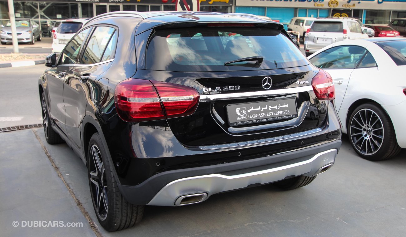 Mercedes-Benz GLA 250 4 Matic