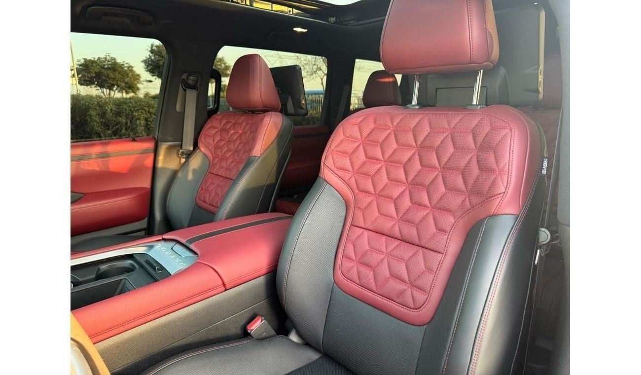 نيسان باترول GCC SPEC NEAT AND CLEAN UNDER WARRANTY