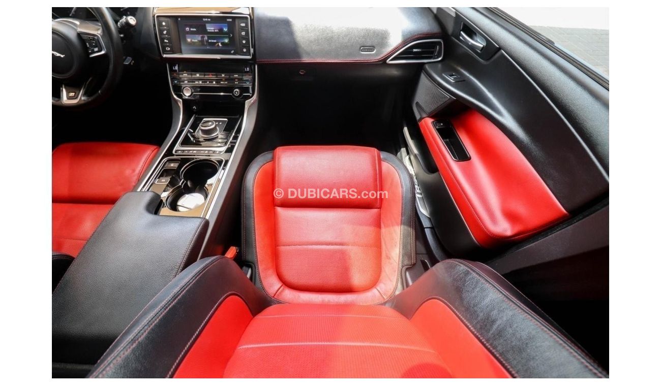 Jaguar XE Jaguar XE R-Sport 2017