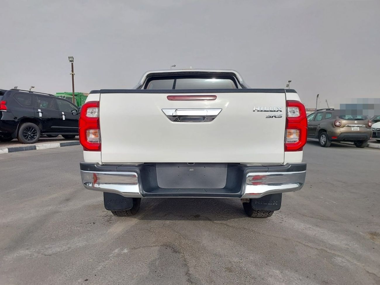 Toyota Hilux TOYOTA HILUX PICK UP RHD 2022 MODEL 2.8 L DIESEL AUTOMATIC(PM71300)