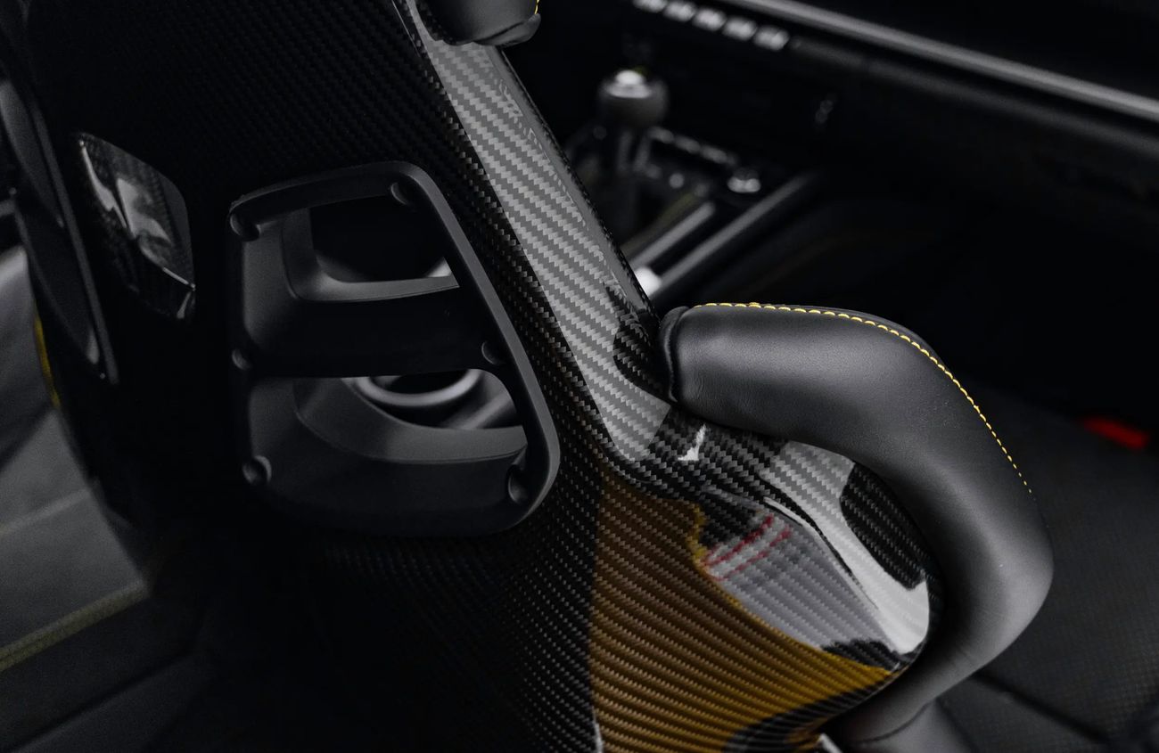 Porsche 911 4.0L F-6 Naturally Aspirated Engine