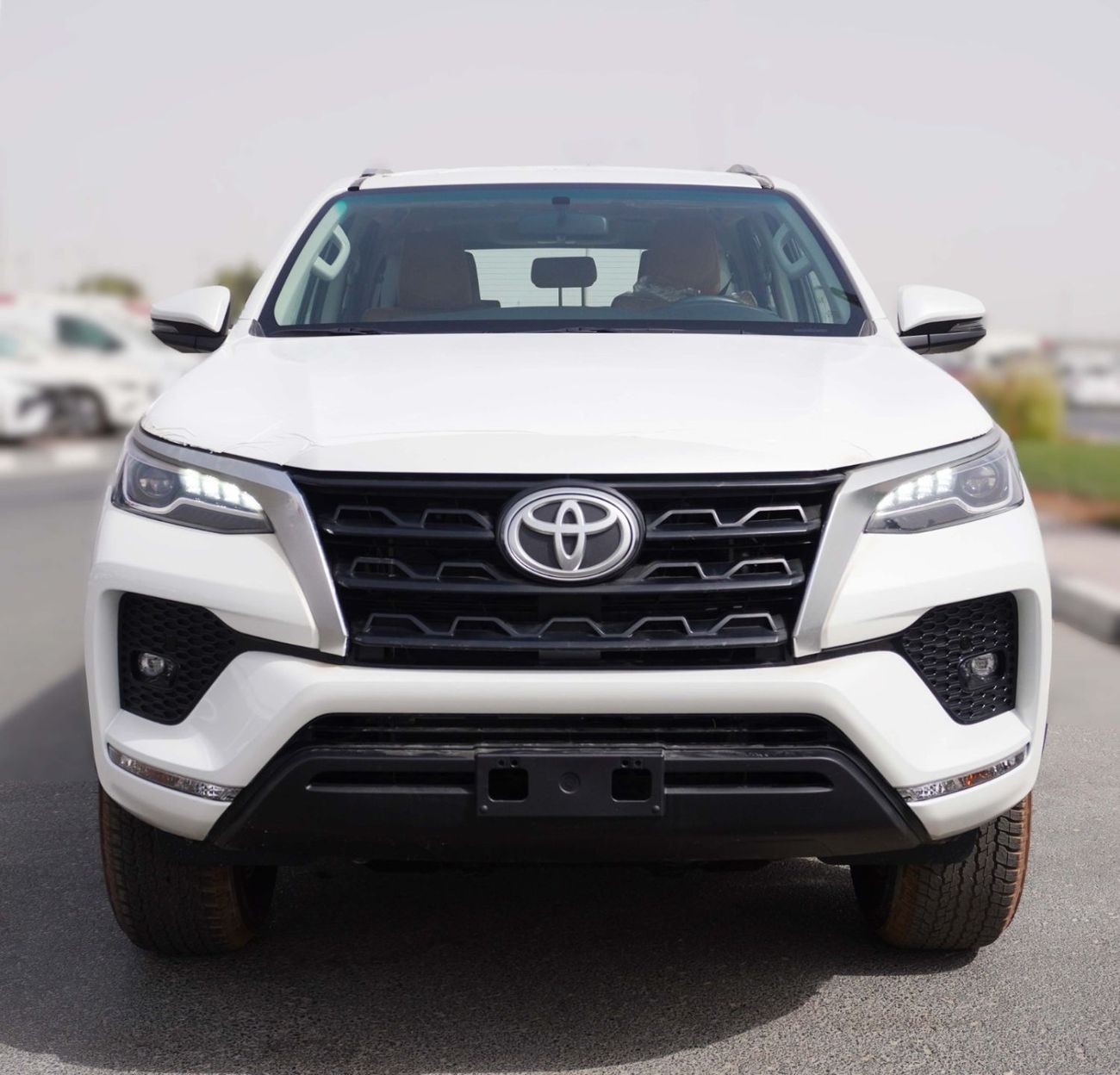 Toyota Fortuner 2025 MODEL FORTUNER 2.7 AT 4x4  17' ALY, FAB, DUAL AUTO AC