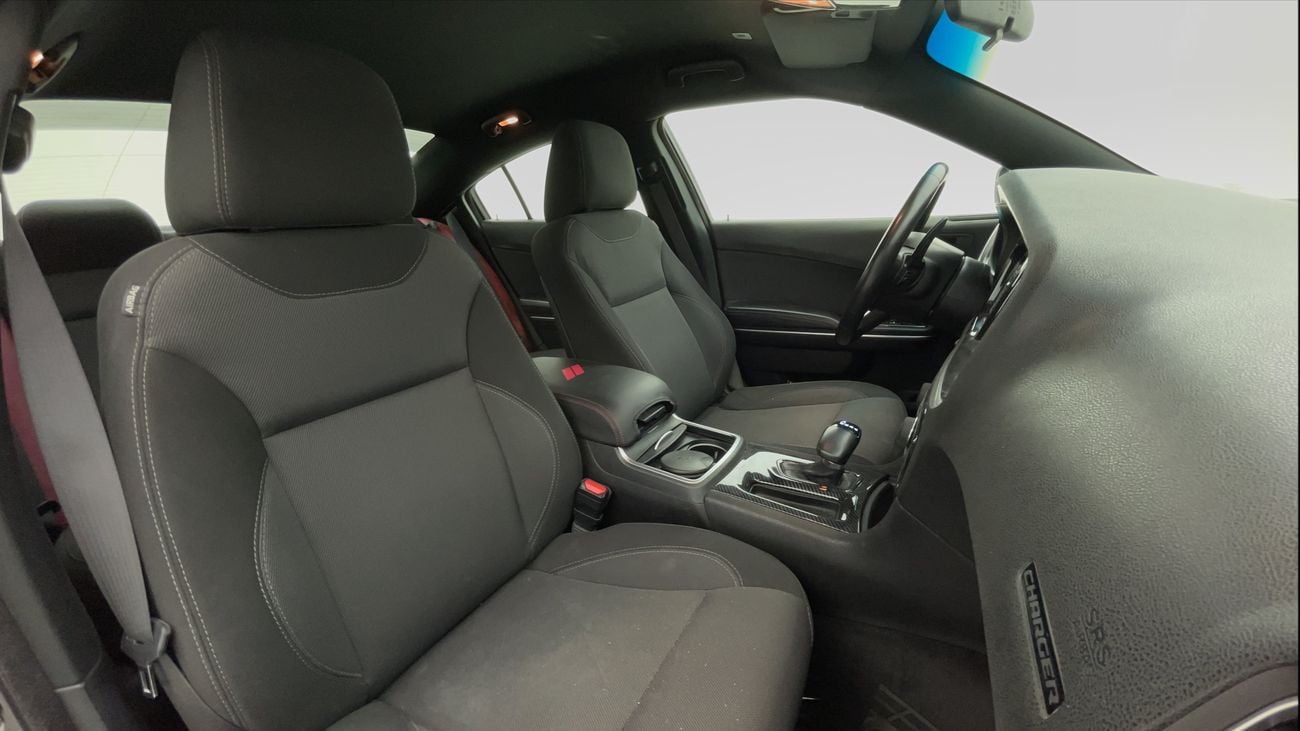 دودج تشارجر SXT 3.6 | بدون دفعة مقدمة | اختبار القيادة في المنزل