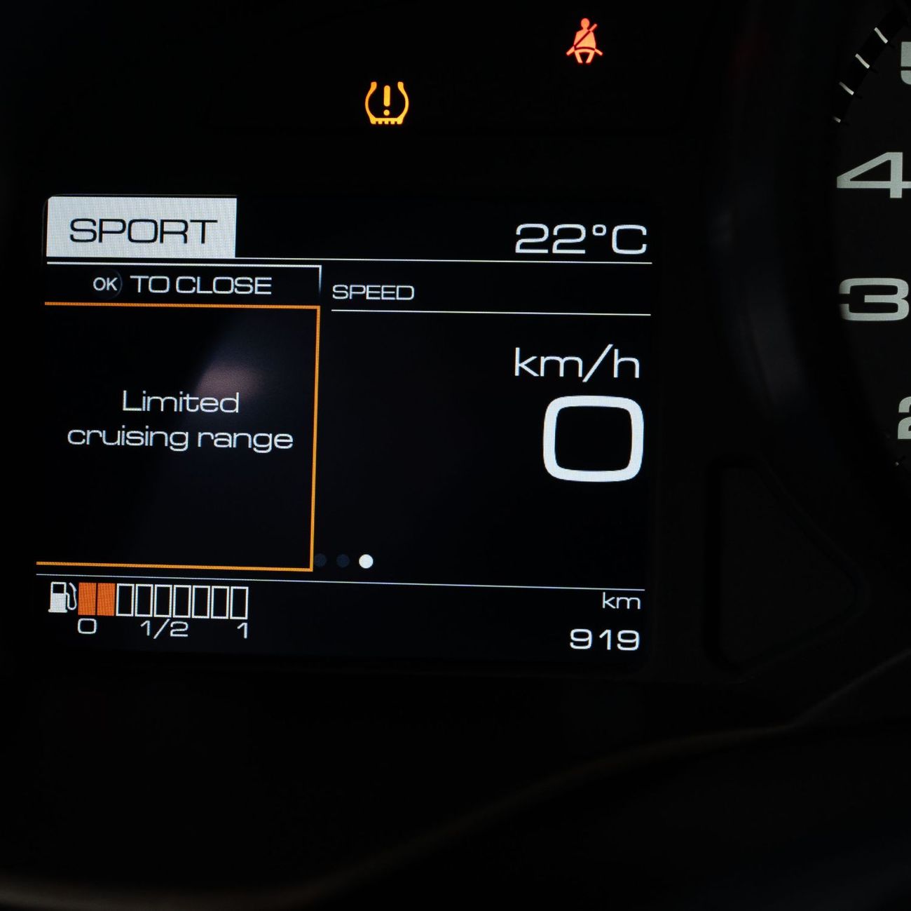 Ferrari F12 Berlinetta 2017 FERRARI F12 TAILOR MADE (1/1 inspired by 213 B 1970) GCC ONLY 900KM